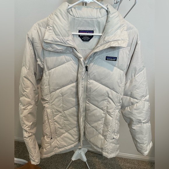 Patagonia Jackets & Blazers - Women’s Patagonia White Puffer Jacket